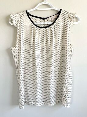LOFT CREAM SLEEVELESS TOP BLACK DOTS RUFFLED SHOULDERS
